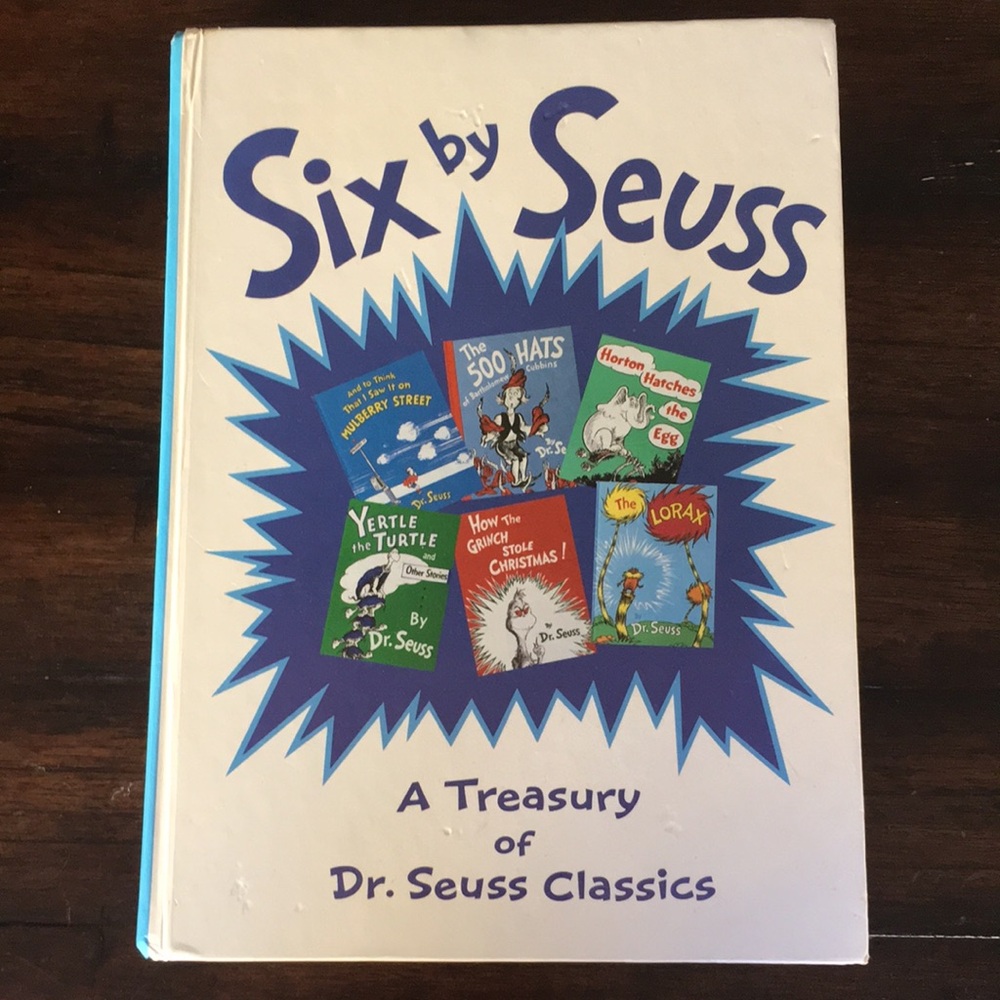 Six by Seuss Treasury - Blue and White Small Pets Book